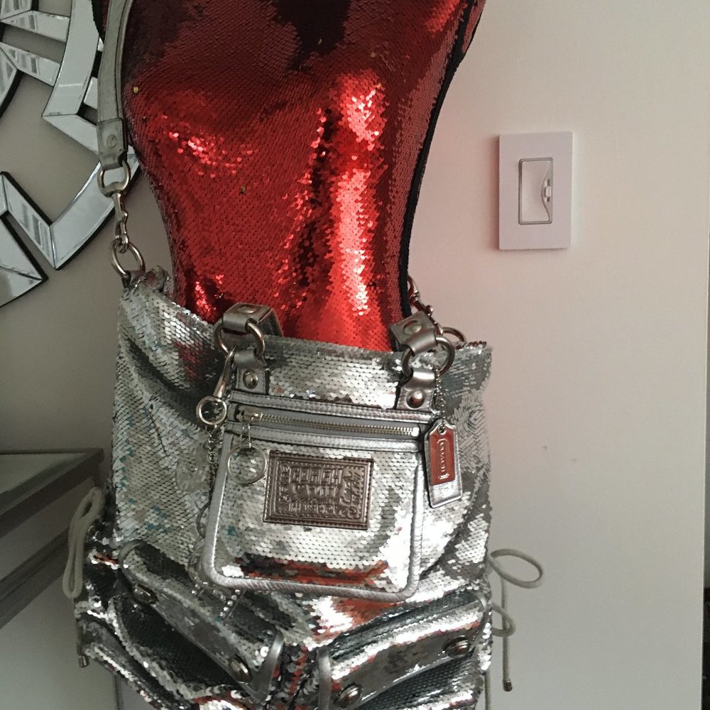 LIMITED EDITION Coach Poppy Sequin Bright Silver Disco Ball Bag XL size